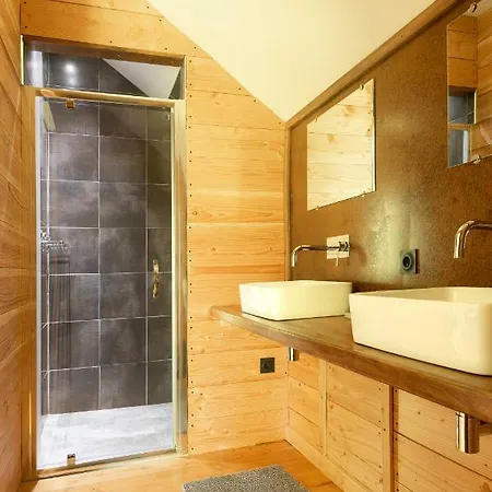 Ecolodges De Loire & Spa Gennes-Val-de-Loire Buitenkant foto